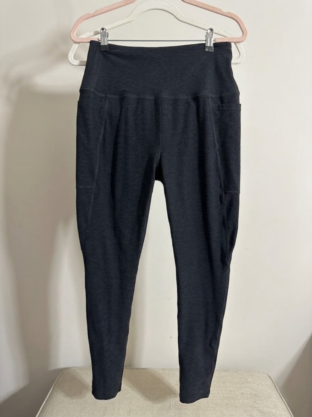 Beyond Yoga Spacedye high-waisted leggings in darkest night - Picture 2 of 6